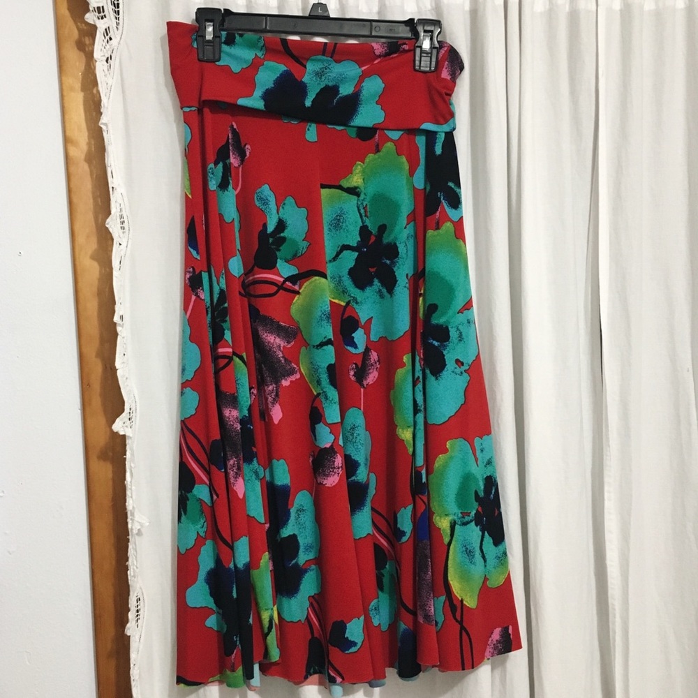 NWOT Red Floral Midi Skirt